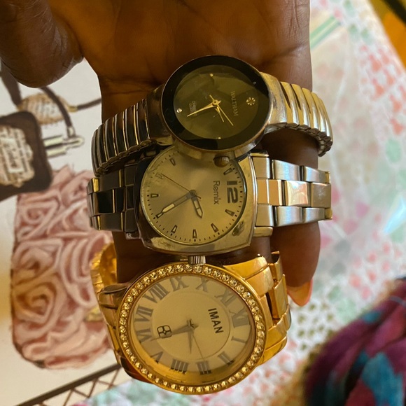 Watches - Picture 2 of 3